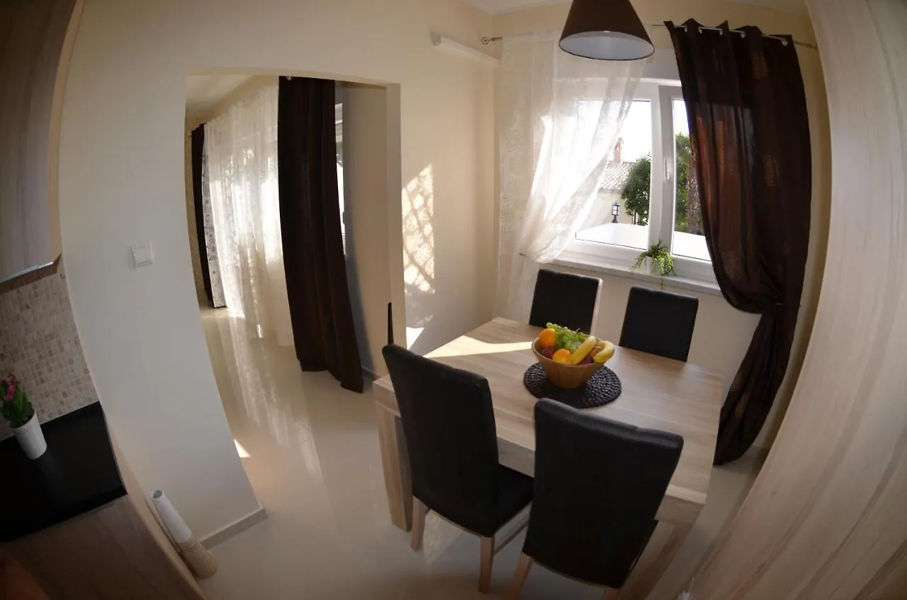 Oliwier Doo Hotel Medulin 0*,  Croatia