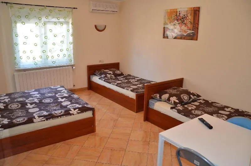 Oliwier Doo Hotel Medulin 0*,  Croatia