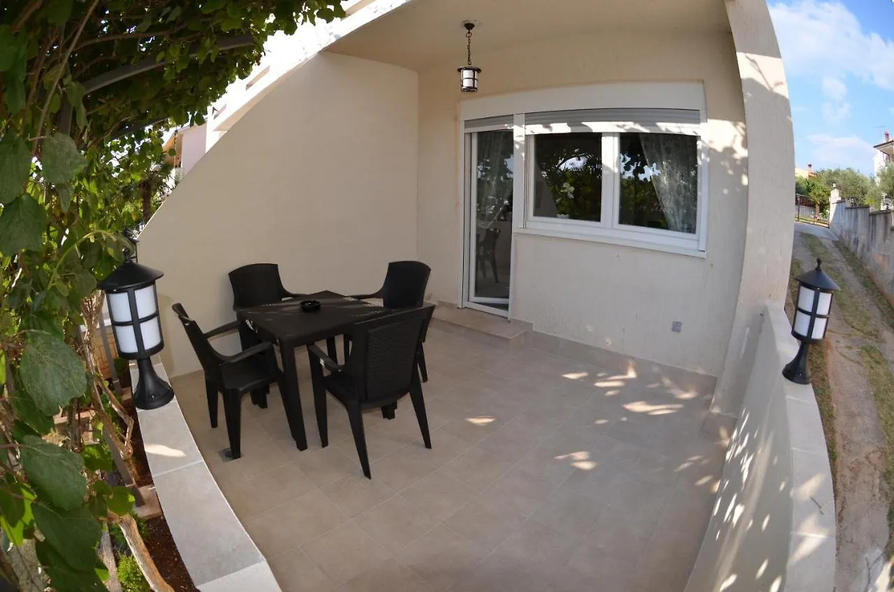 Oliwier Doo Hotel Medulin 0*,  Croatia